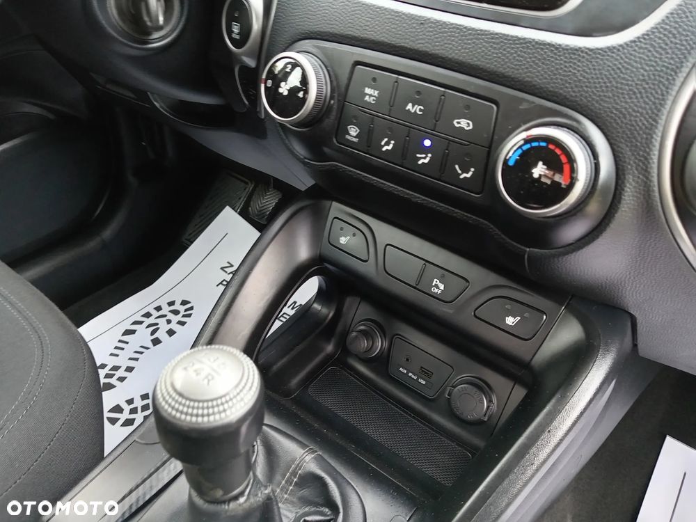 Hyundai ix35 - 14