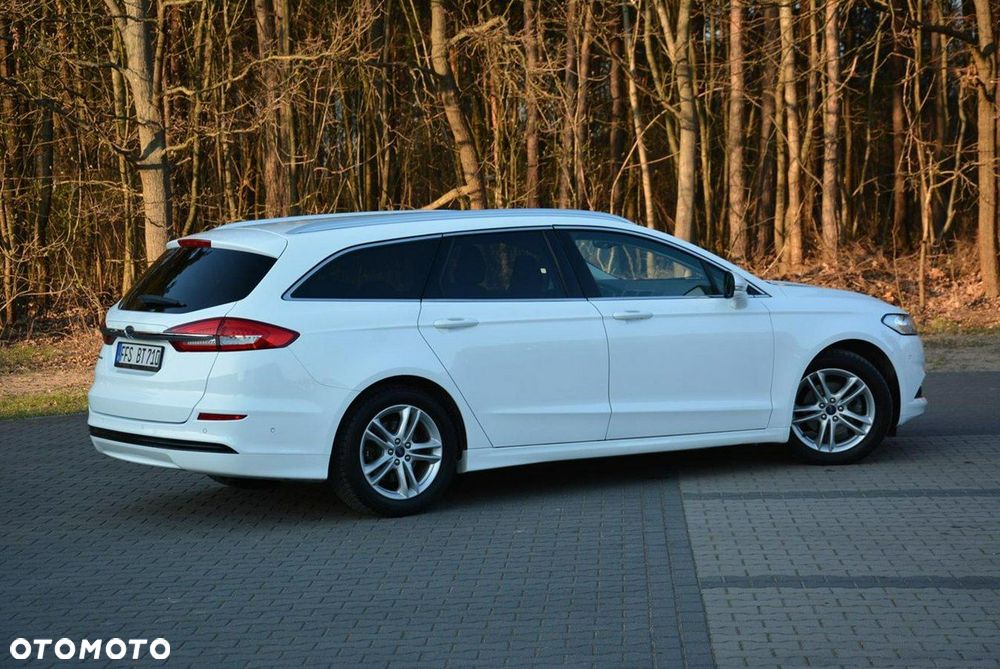 Ford Mondeo SW - 11