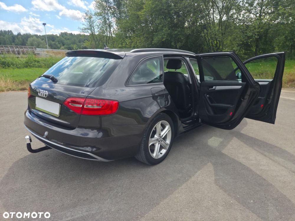 Audi A4 Avant - 25
