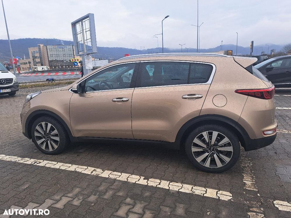 Kia Sportage 2,0 CRDI AWD Aut. GT Line - 2