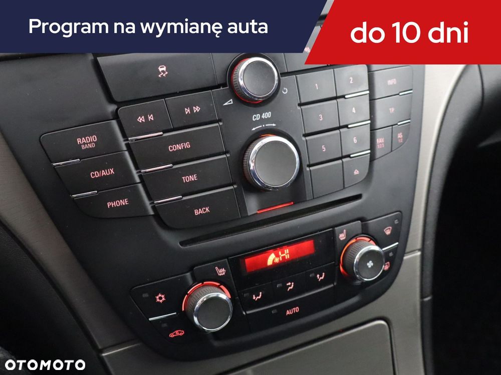 Opel Insignia - 13