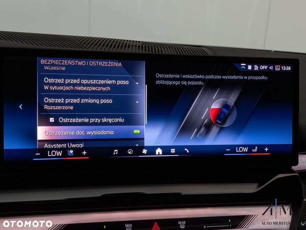 BMW Seria 5 520d xDrive - 38