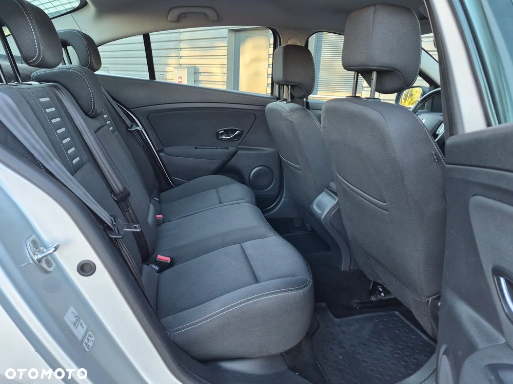 Renault Fluence 1.6 16V 110 Dynamique - 7