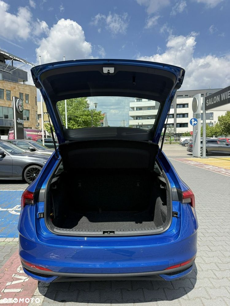 Skoda Scala 1.0 TSI Essence - 32