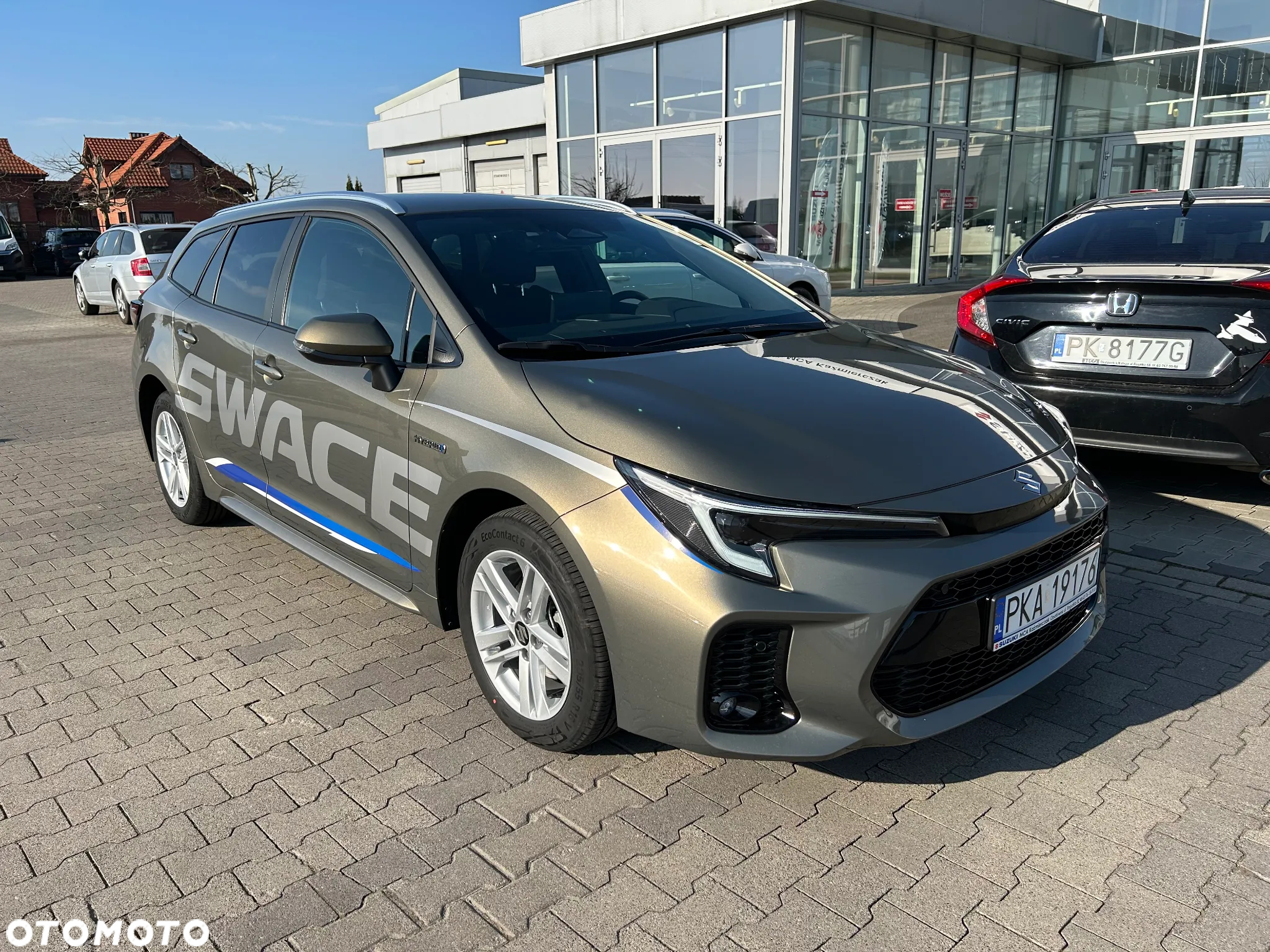 Suzuki Swace 1.8 Hybrid Elegance CVT - 2