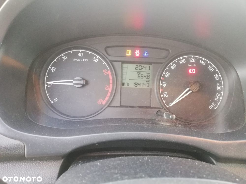 Skoda Fabia 1.2 HTP Classic - 13