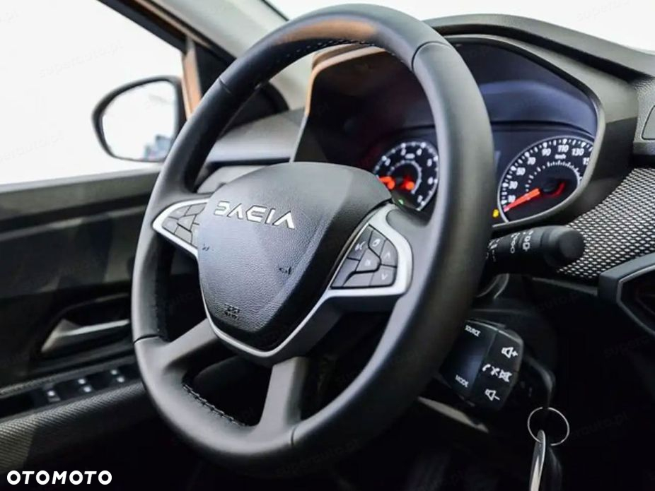 Dacia Sandero - 7