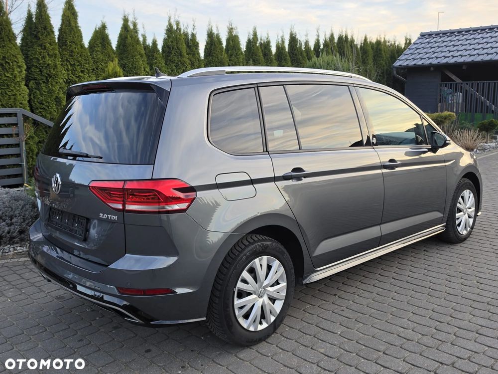 Volkswagen Touran - 7