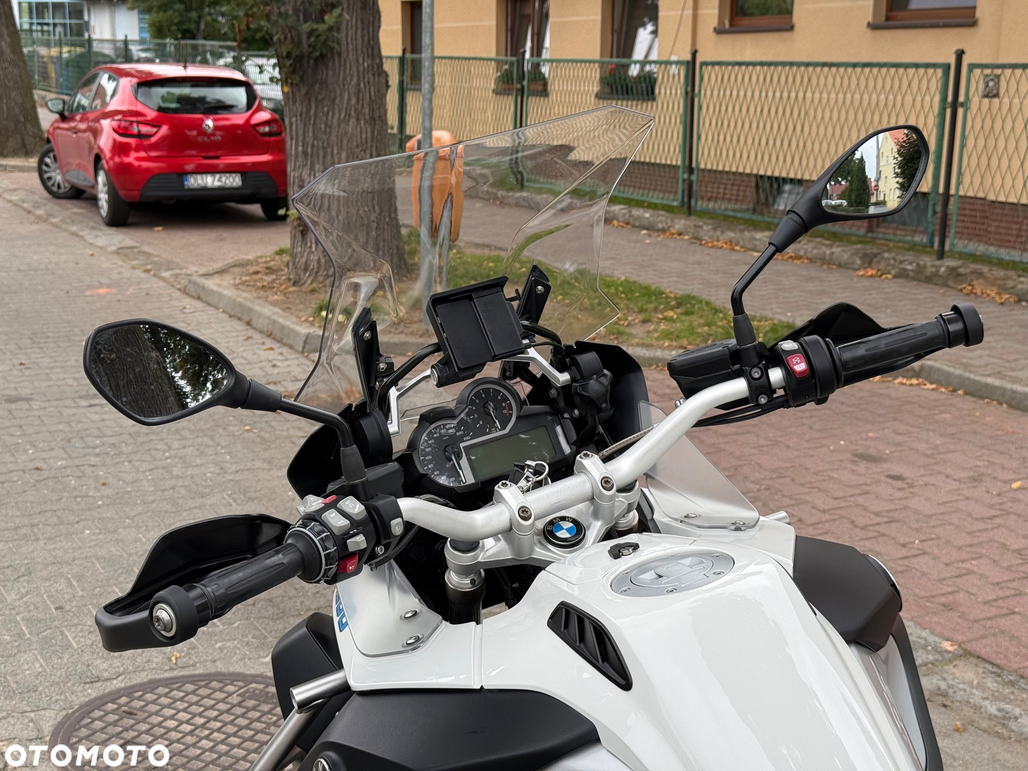 BMW R - 18
