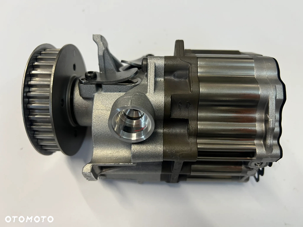 Mercedes OM654 2,0CDi  pompa oleju A6541801800 A6541801900 A1391810000nowa