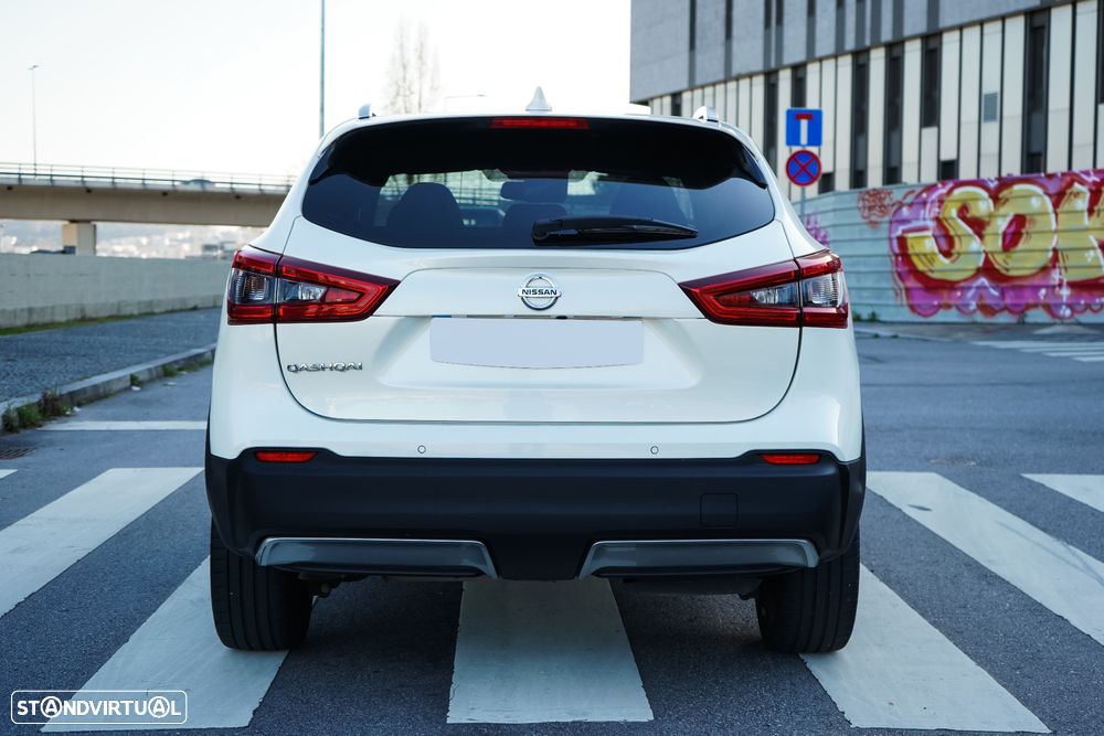 Nissan Qashqai 1.5 dCi N-Connecta - 4