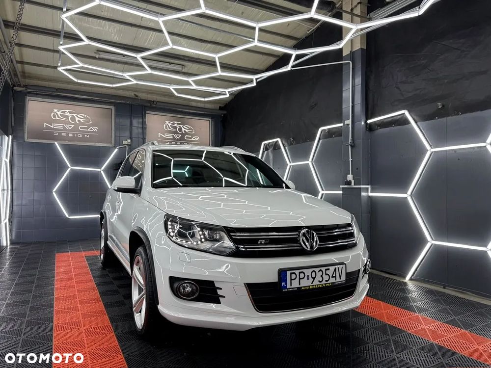 Volkswagen Tiguan 1.4 TSI 4Mot Perfectline R-Style - 2