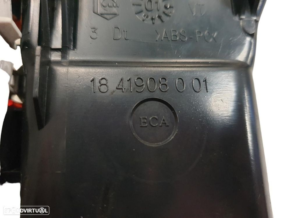 GRELHA VENTILADORA VOLKSWAGEN PASSAT 2001 - 1