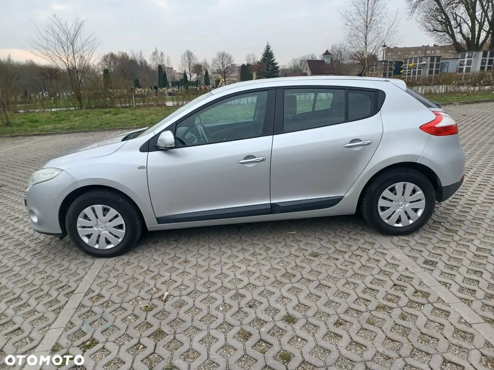 Renault Megane 1.6 16V Authentique Euro5 - 4