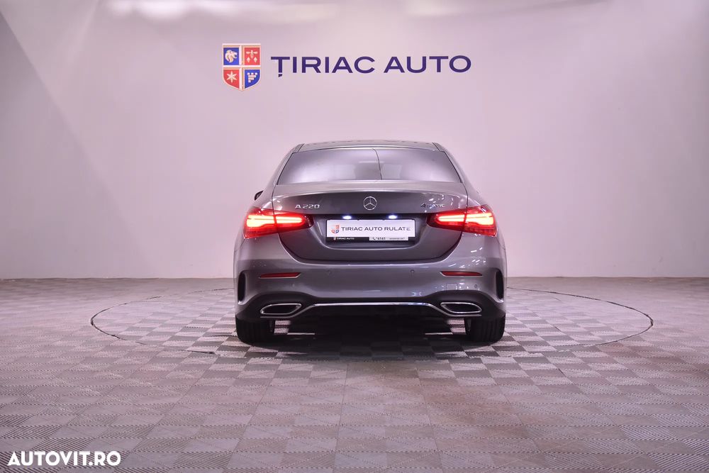 Mercedes-Benz A 220 4MATIC MHEV 8G-DCT - 4