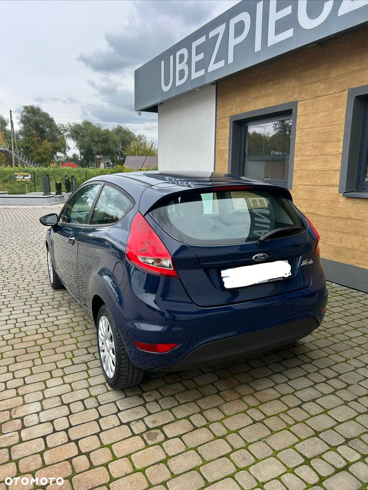 Ford Fiesta - 23