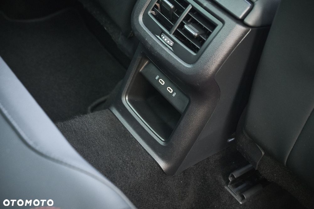 Seat Ateca 2.0 TDI DSG FR - 37