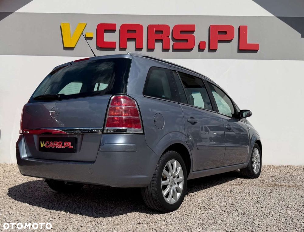Opel Zafira - 4