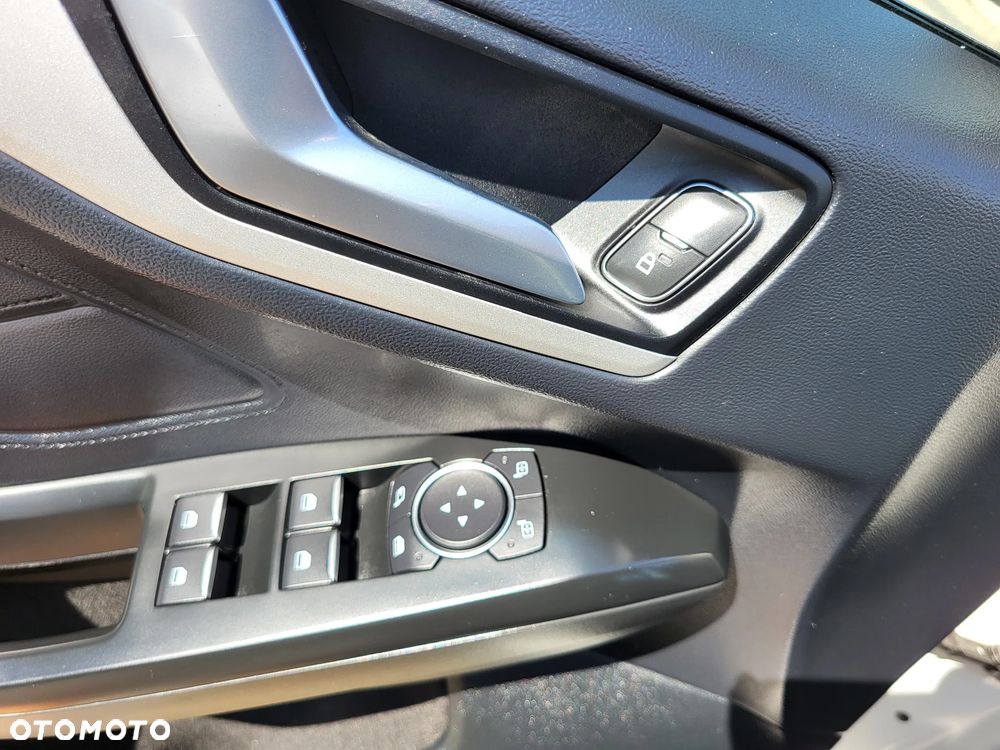 Ford Focus 1.5 EcoBoost Start-Stopp-System COOL&CONNECT - 20