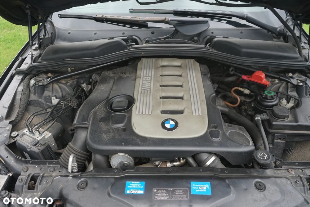 BMW Seria 5 525d xDrive Edition Sport - 24