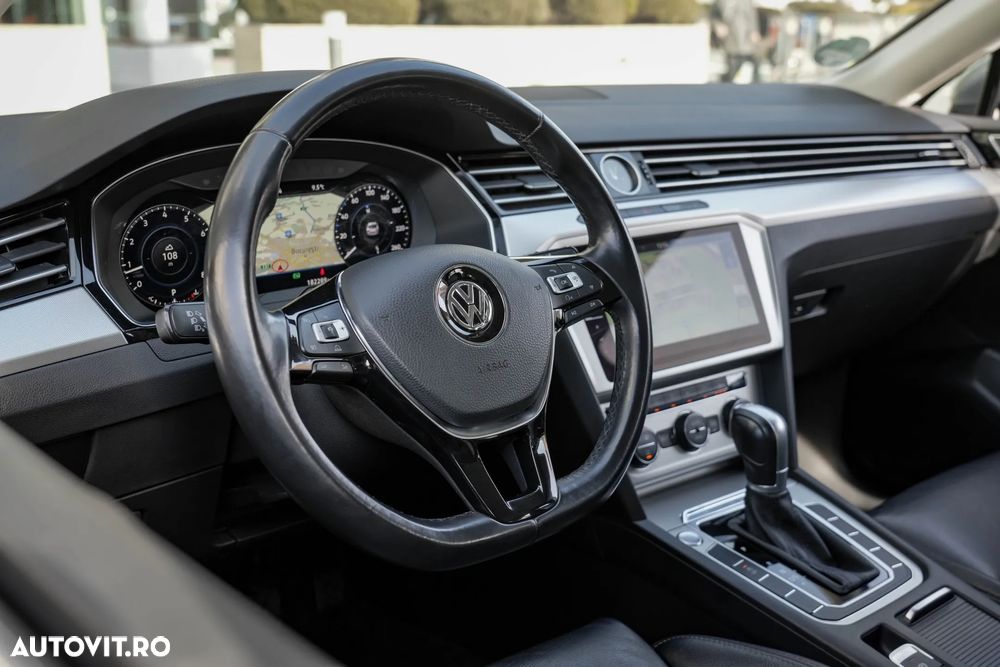Volkswagen Passat 1.4 TSI ACT (BlueMotion Technology) DSG Highline - 10