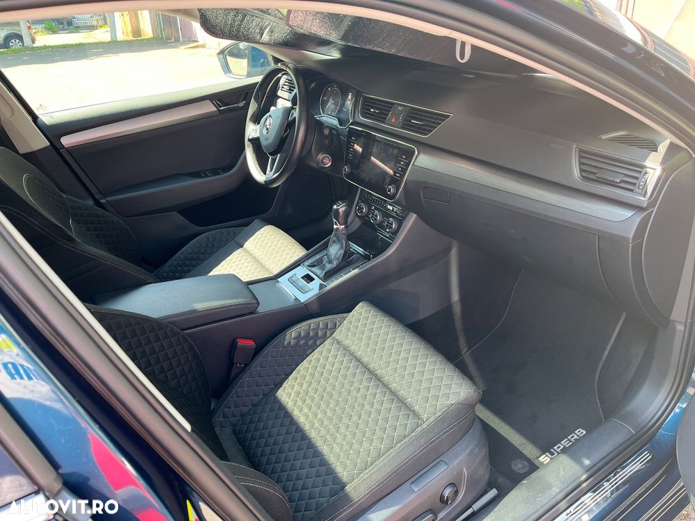SKODA Superb 2019 — imagine 11