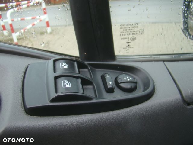 Iveco DAILY 70 C 15 3.0TDI 3.5T 3.65M WYWROTKA - 28