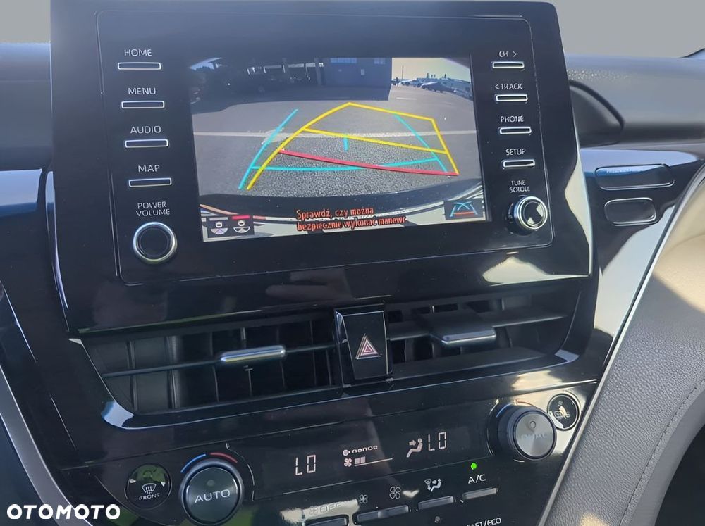Toyota Camry - 7