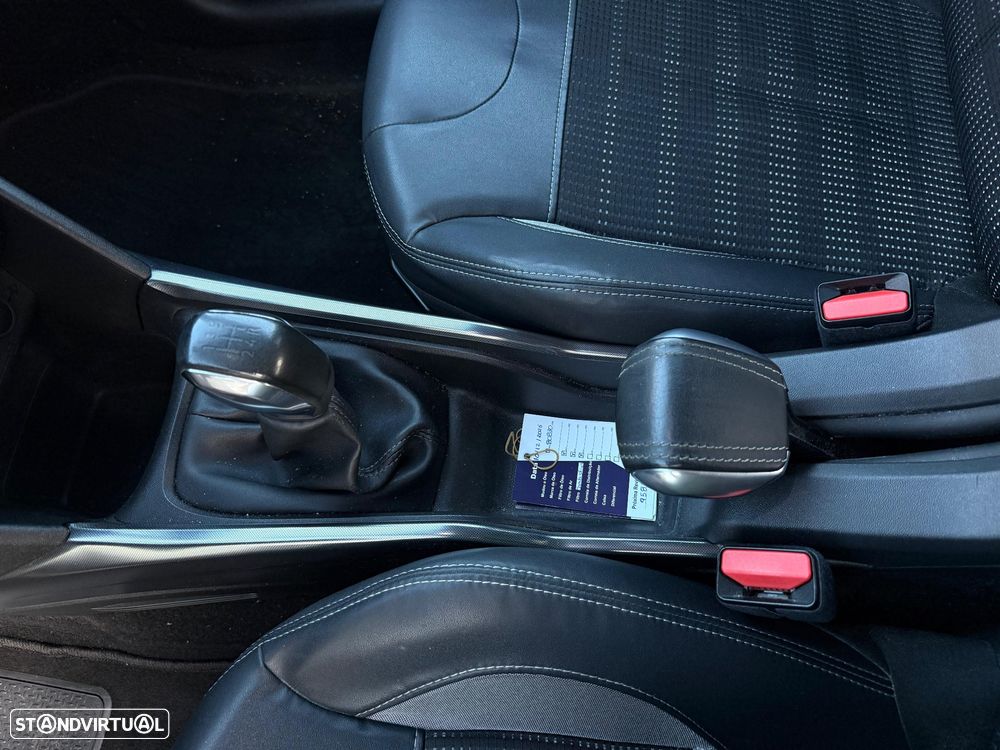 Peugeot 2008 1.4 HDi Allure - 17