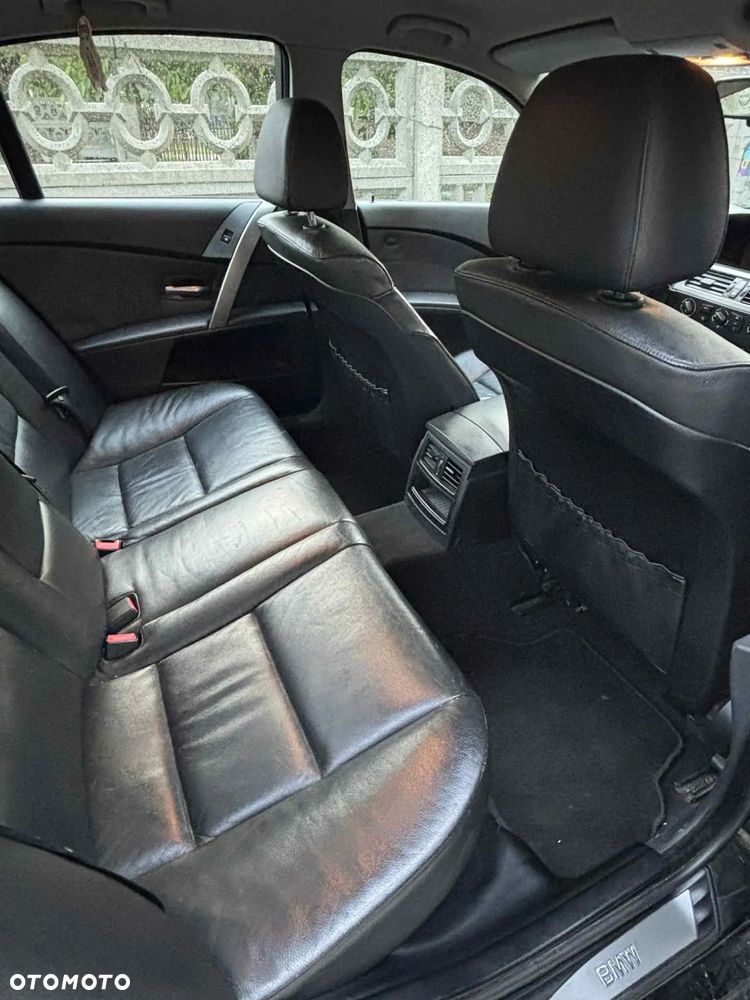 BMW Seria 5 530i - 11