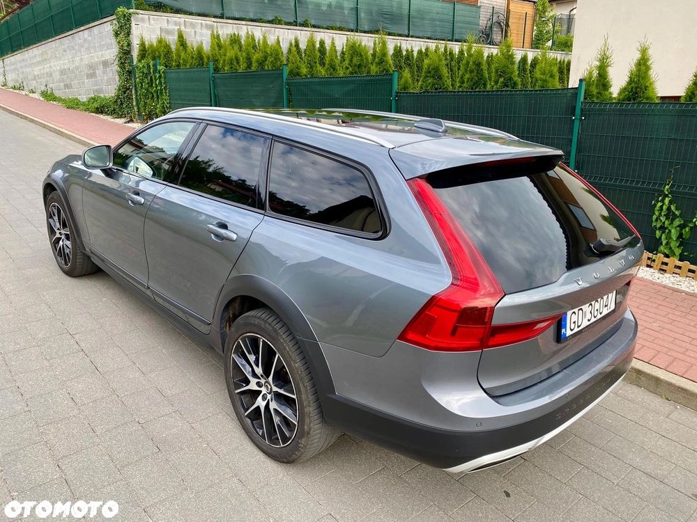 Volvo V90 Cross Country T5 AWD Pro - 6