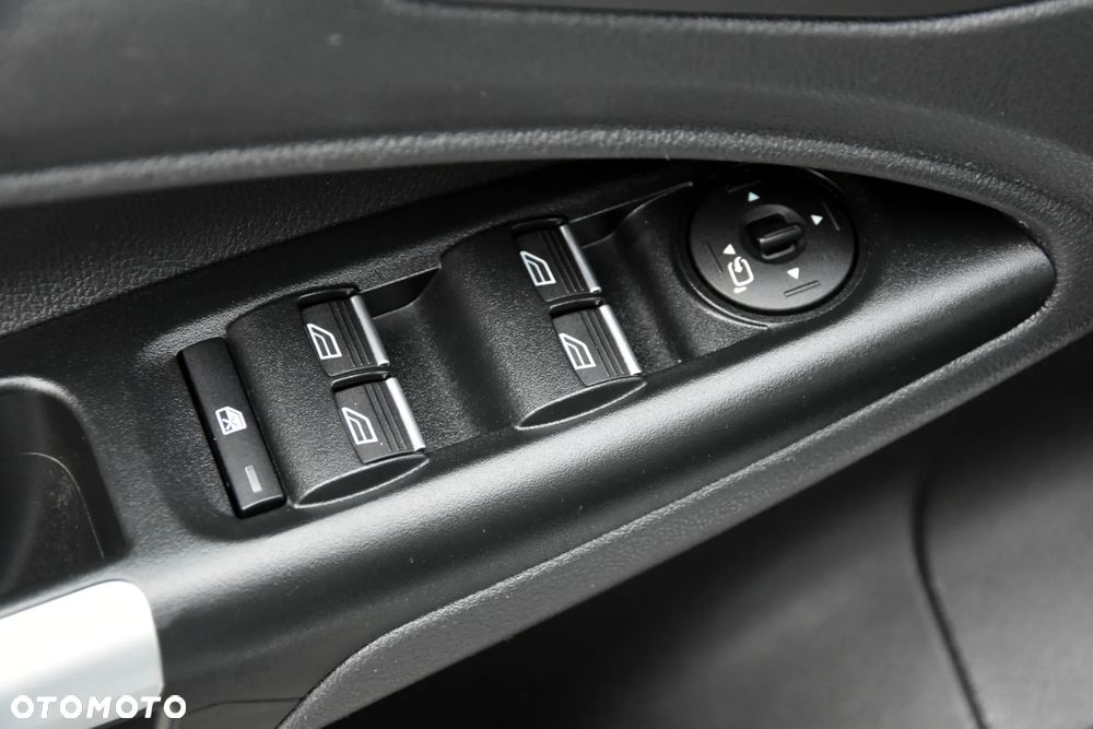 Ford Tourneo Connect - 26