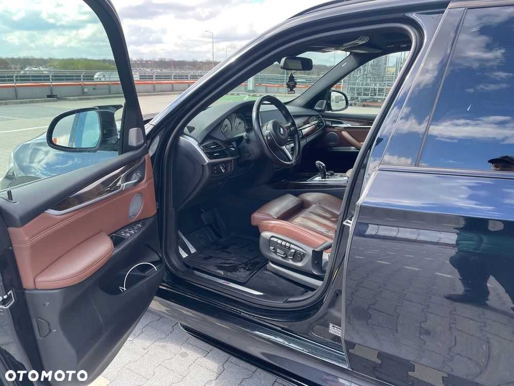 BMW X5 xDrive50i - 8