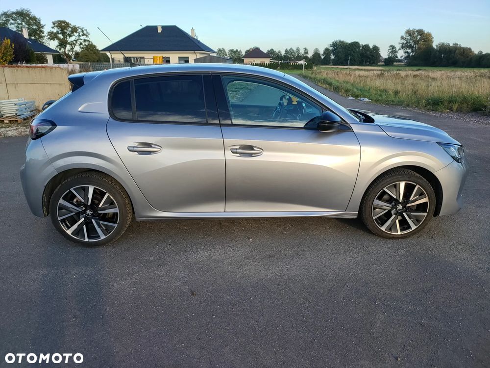 Peugeot 208 PureTech 100 Allure Pack - 13