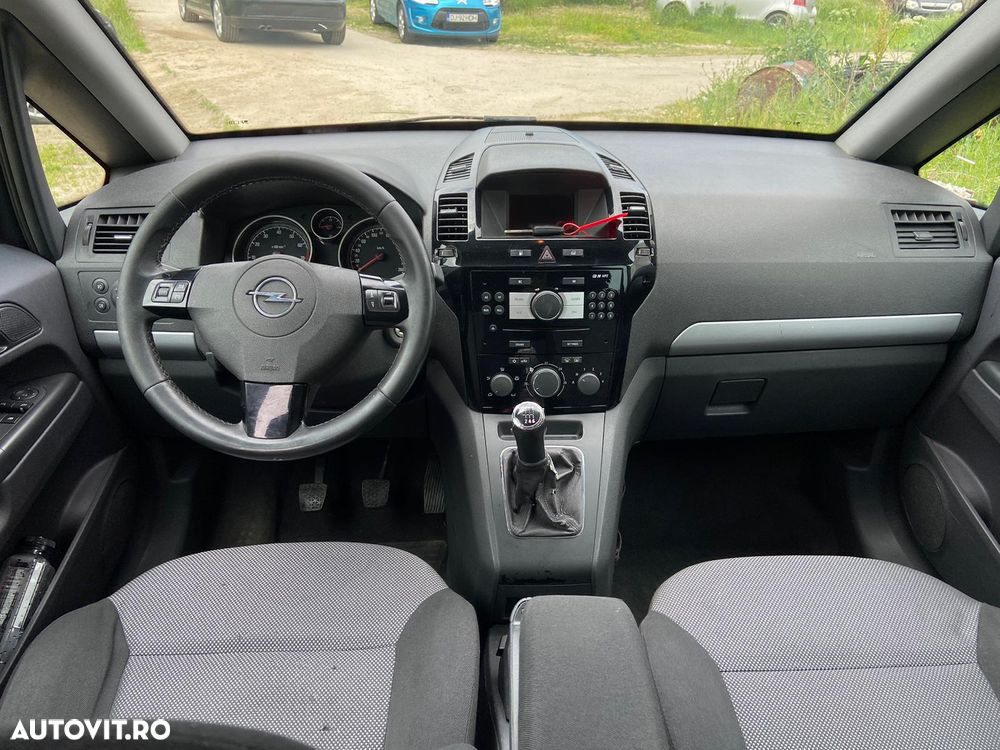 Opel Zafira - 7