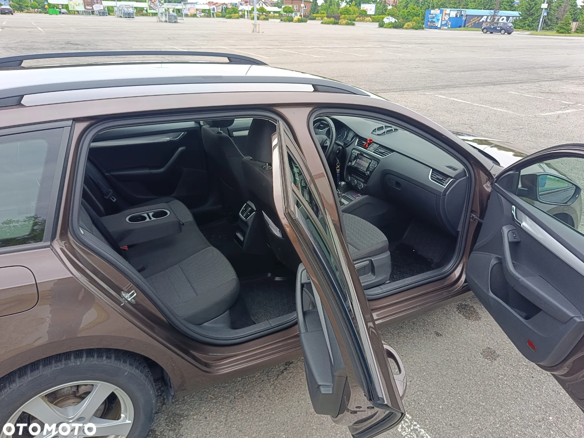 Skoda Octavia 2.0 TDI Ambition DSG - 11