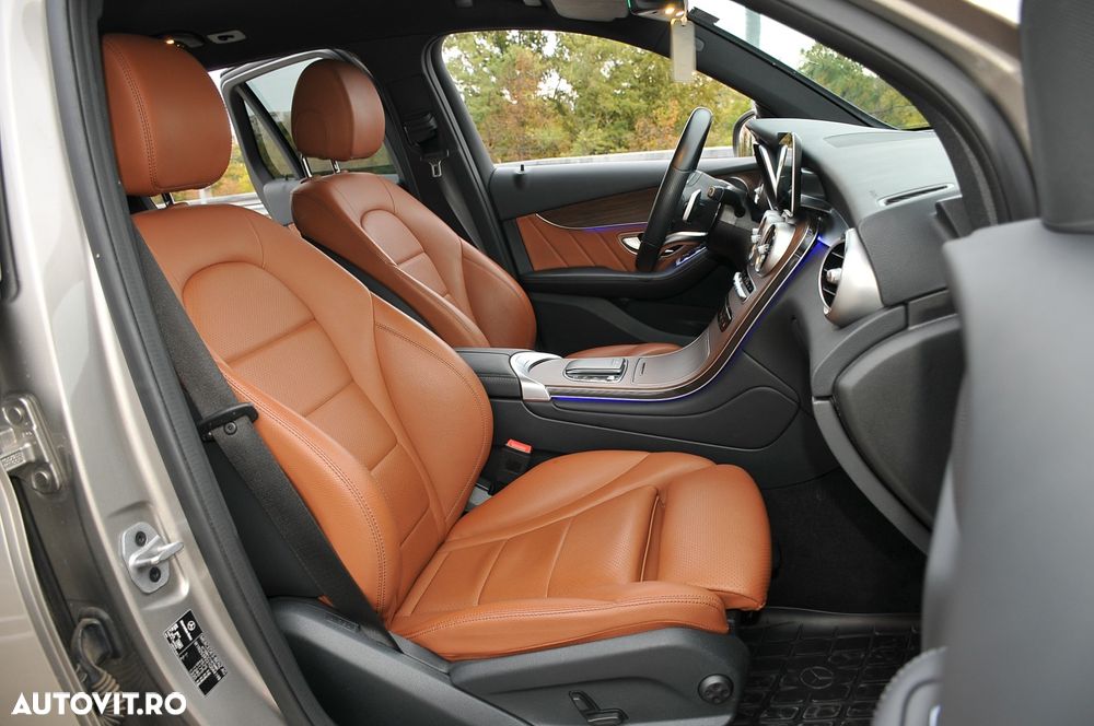 Mercedes-Benz GLC 400 d 4Matic 9G-TRONIC - 11