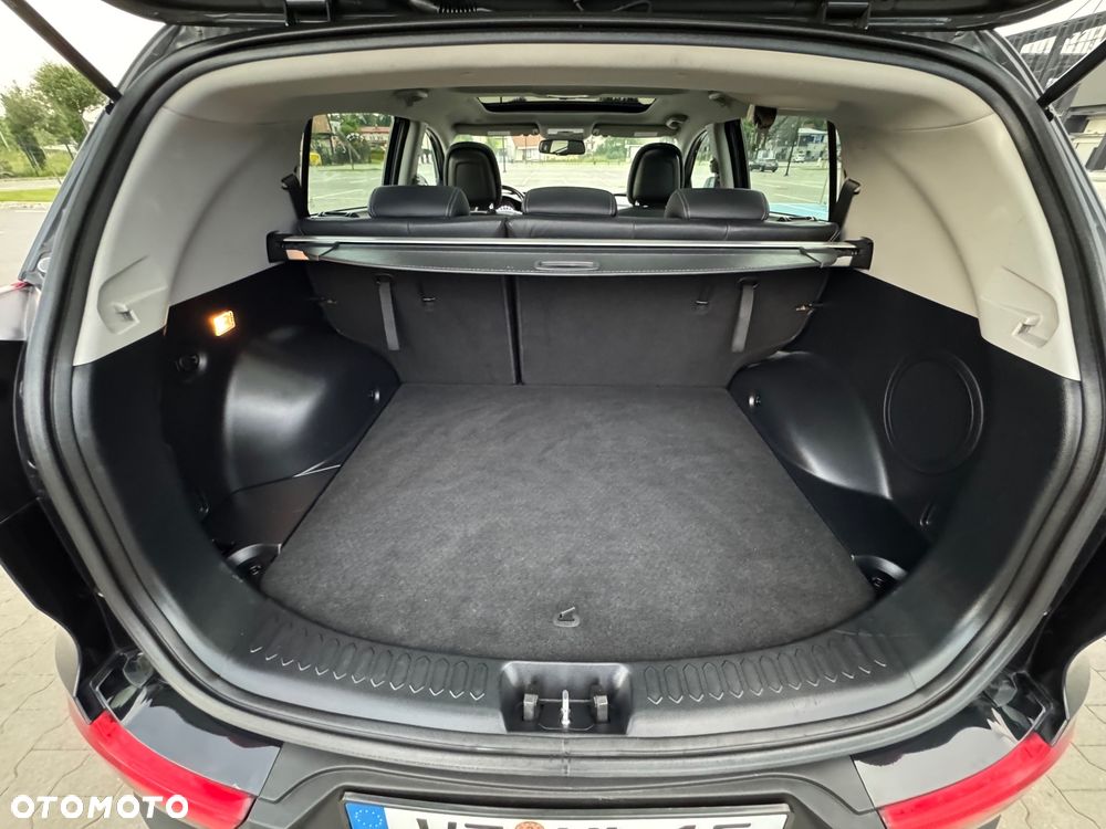 Kia Sportage 2.0 CRDI AWD Dream-Team Edition - 25
