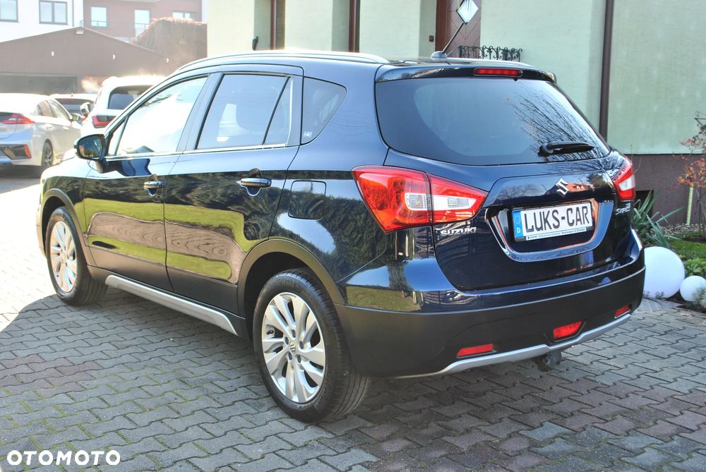 Suzuki SX4 S-Cross 1.4 T Premium - 38