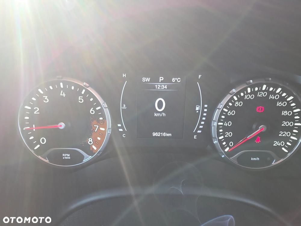 Jeep Renegade 1.4 MultiAir DSG Longitude - 12