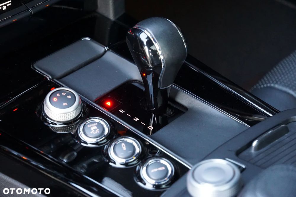 Mercedes-Benz Klasa E 63 AMG AMG Speedshift 7G-MCT - 25