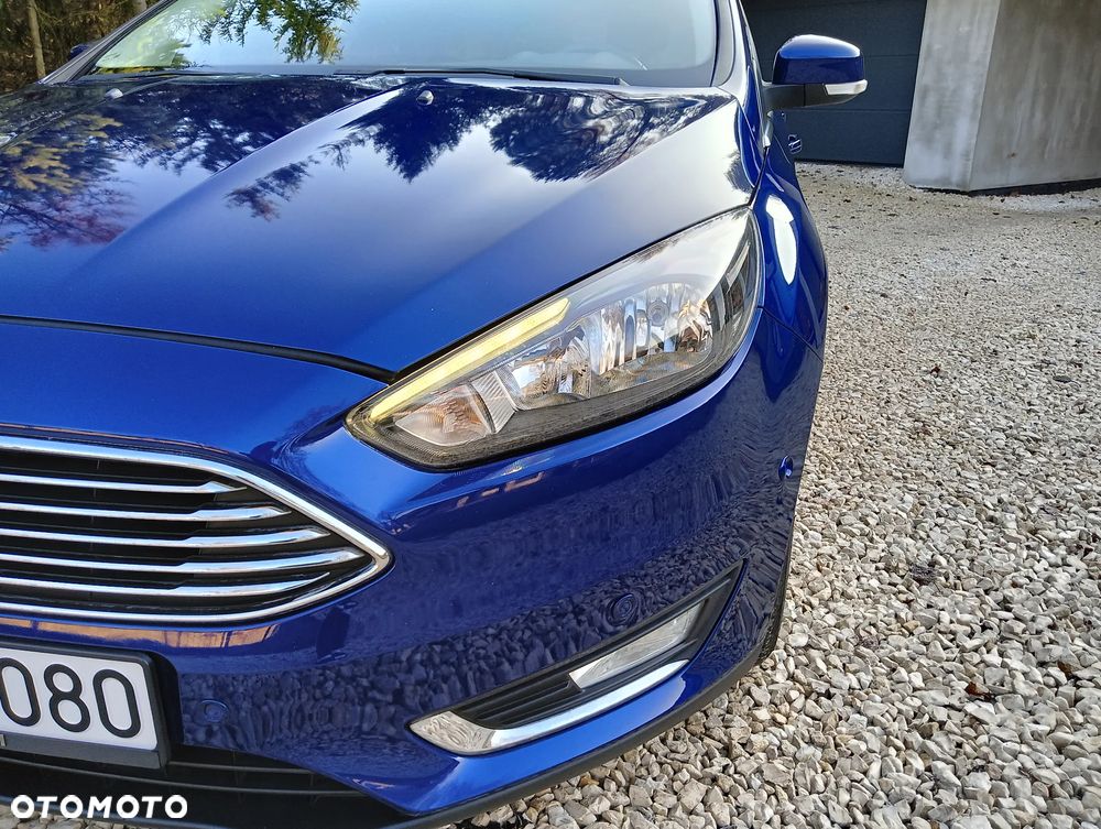 Ford Focus 1.0 EcoBoost Titanium - 38