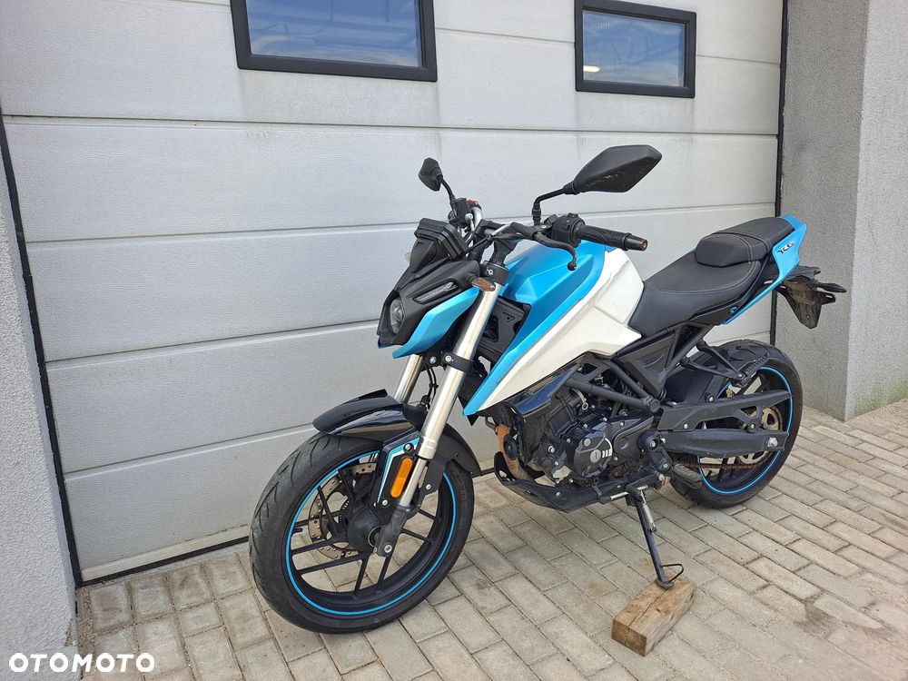 VOGE R125 - 15