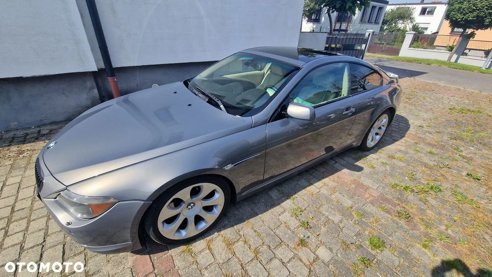 BMW Seria 6 650 i - 8