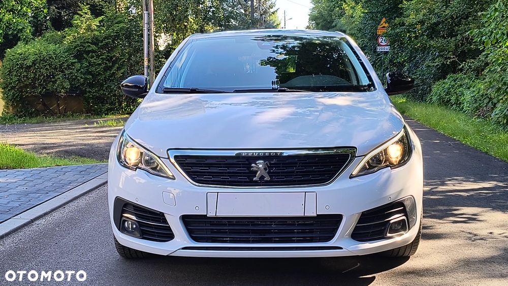 Peugeot 308 - 1