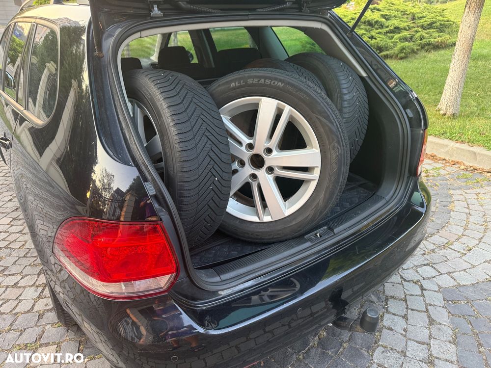 Volkswagen Golf 1.6 TDI DPF MATCH - 23