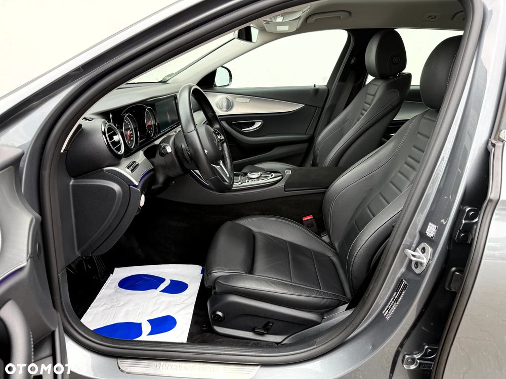Mercedes-Benz Klasa E 220 d 9G-TRONIC Avantgarde - 20