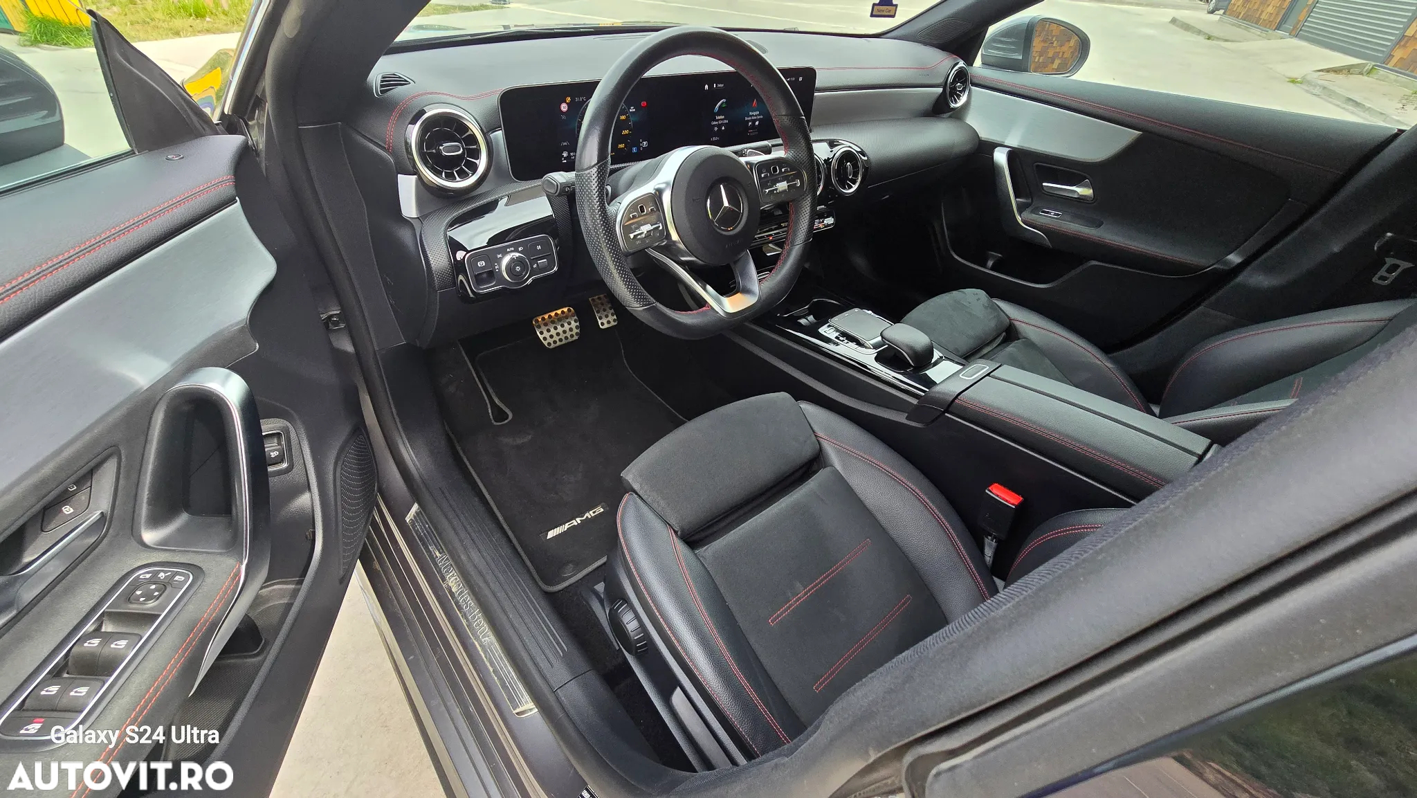 Mercedes-Benz CLA 180 7G-DCT AMG Line - 24