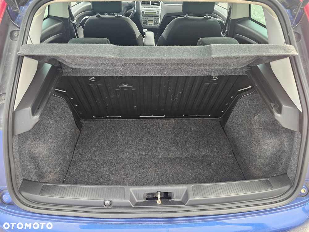 Fiat Grande Punto - 8