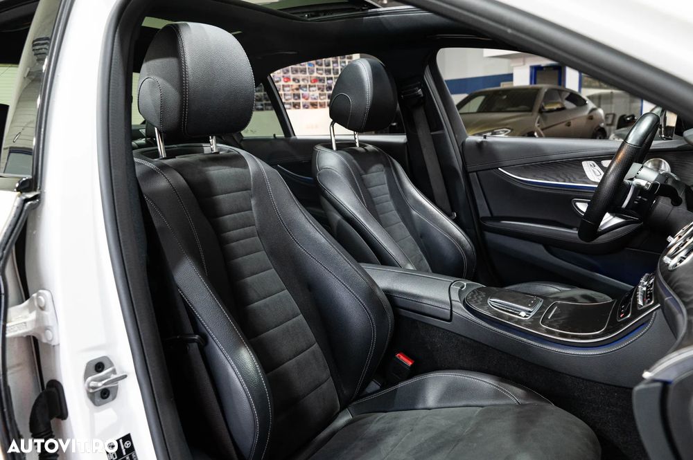 Mercedes-Benz E 300 9G-TRONIC AMG Line - 33